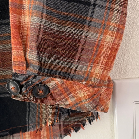 Plaid Button-Up Jacket - Picture 2 of 3